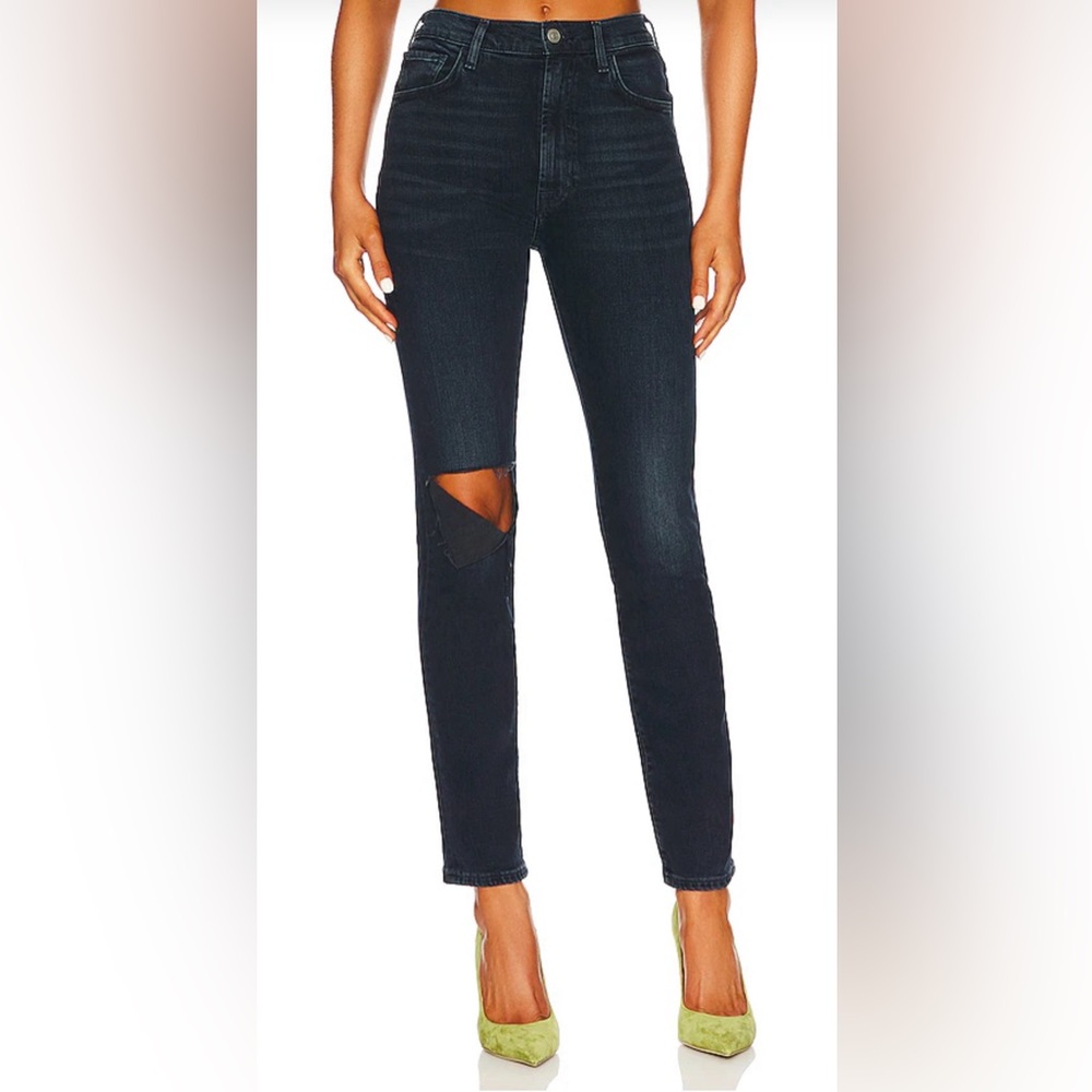 NWT! 7 For All Mankind Easy Slim Jean in Sunbeam - Size 30